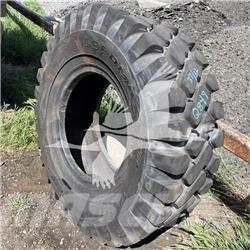  CAMSO 17.5X25 Gume, točkovi i felne