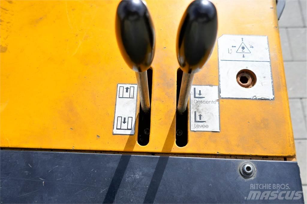 Baka EGS 1,5-44 Ručni električni viljuškar