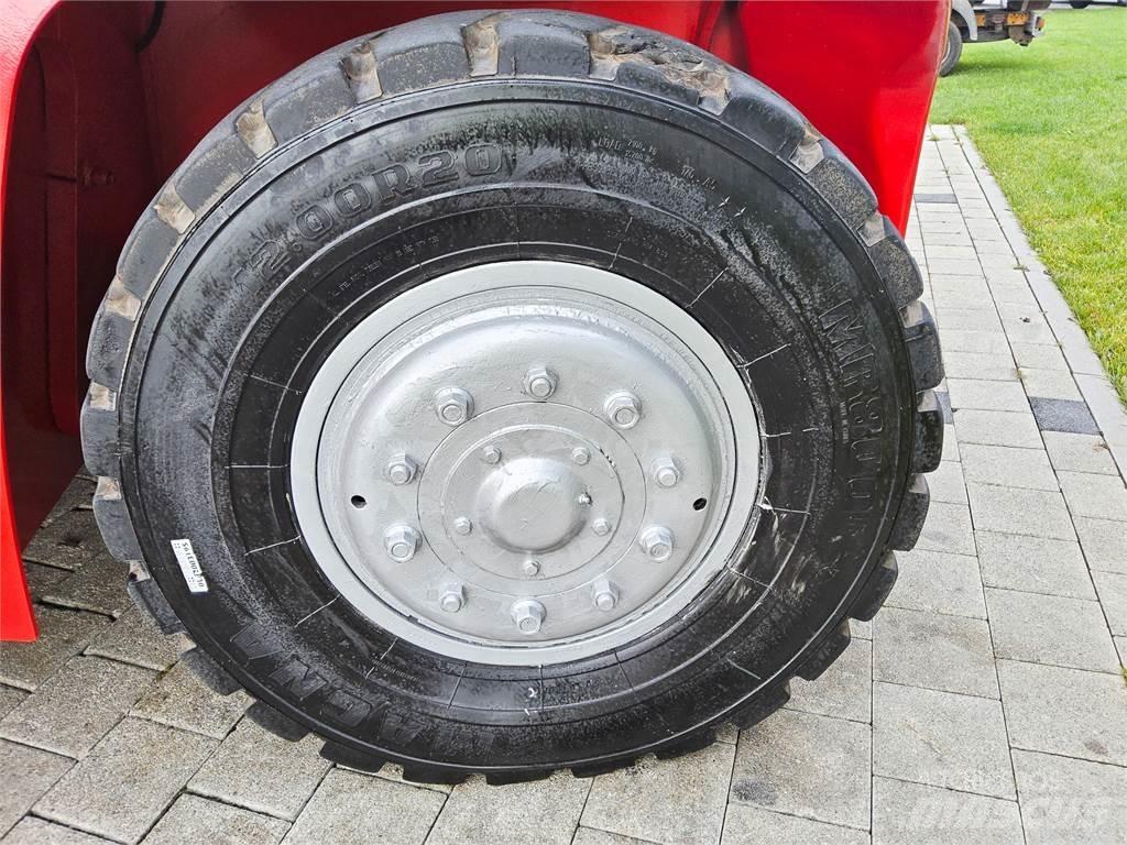 Kalmar DCE 150-12 Dizelski viljuškari