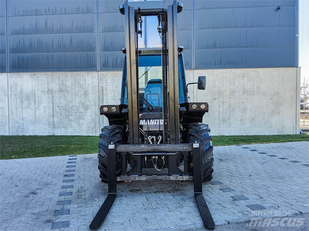 Manitou M 30-4 Vanterenski viljuškar