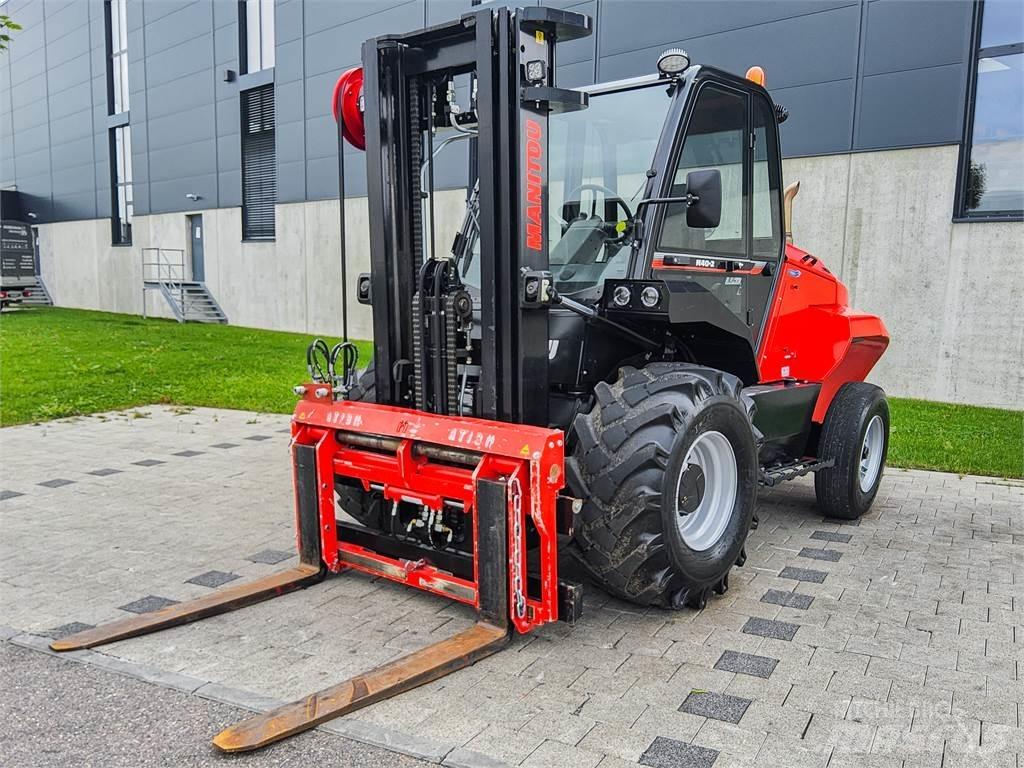 Manitou M 40-2 Vanterenski viljuškar