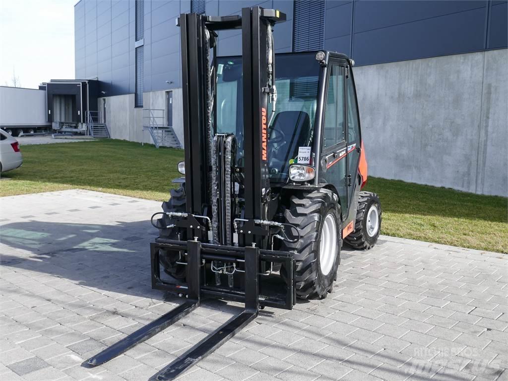 Manitou MC 25-4 Vanterenski viljuškar