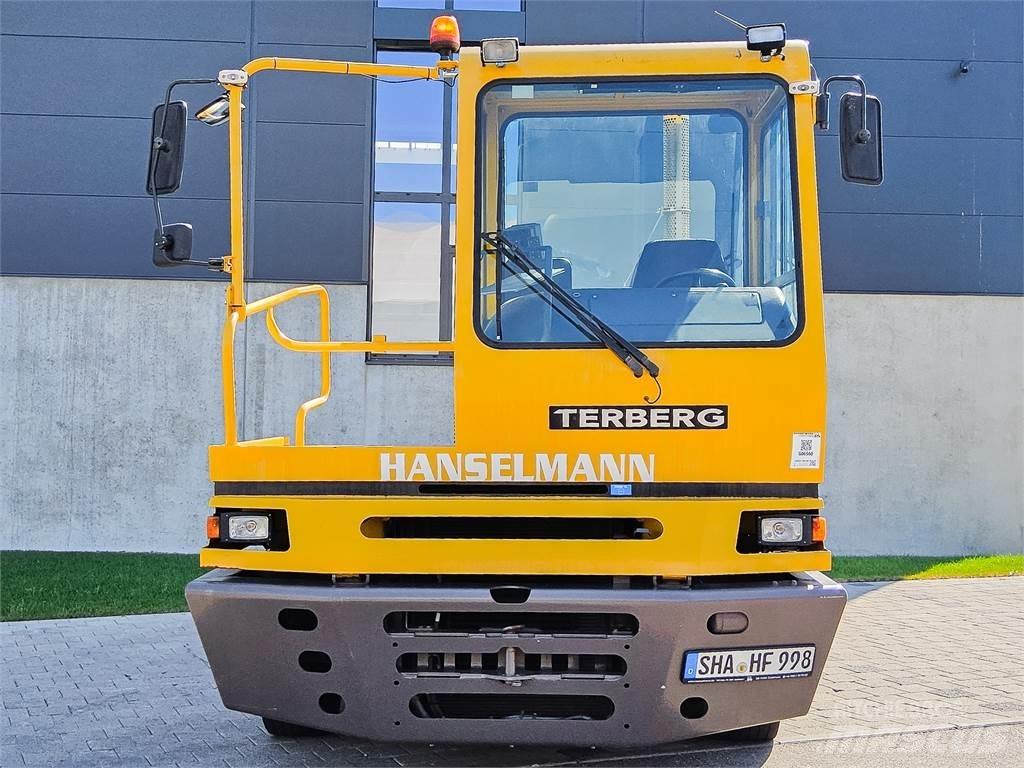 Terberg YT 222 Terminalni tegljači