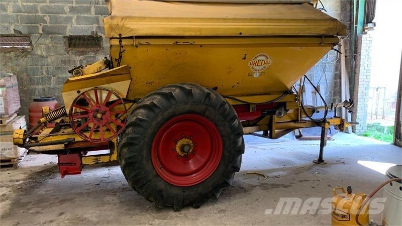 Bredal B 4 Rasturači mineralnog đubriva