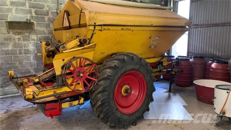 Bredal B 4 Rasturači mineralnog đubriva