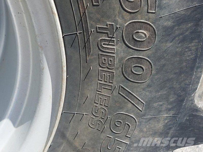 CASE Puma CVX 240 Traktori