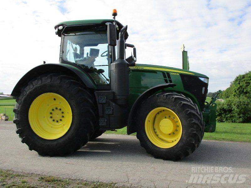 John Deere 7250R Traktori