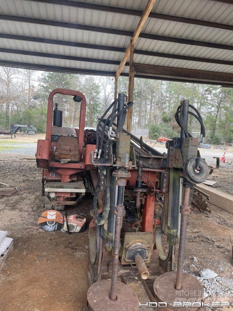 Ditch Witch JT4020 Oprema za horizontalno usmereno bušenje