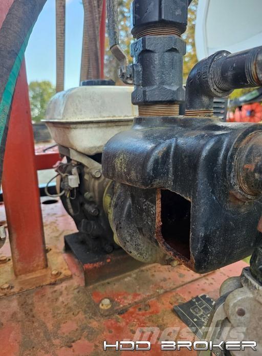 Ditch Witch JT920 Oprema za horizontalno usmereno bušenje