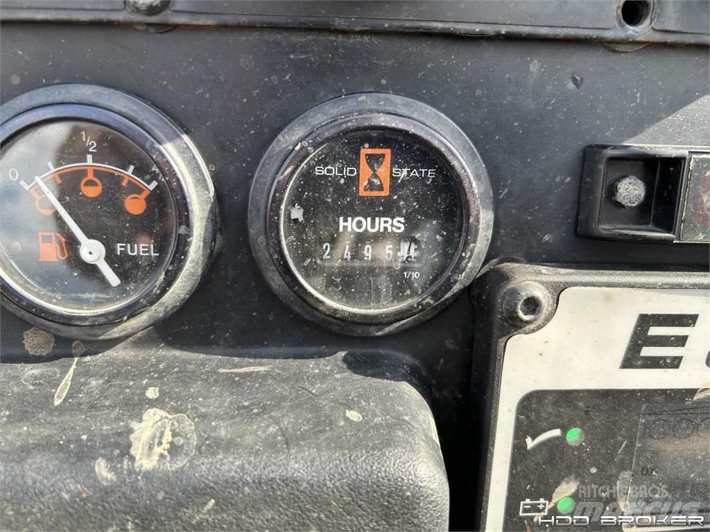 Ditch Witch JT922 Oprema za horizontalno usmereno bušenje