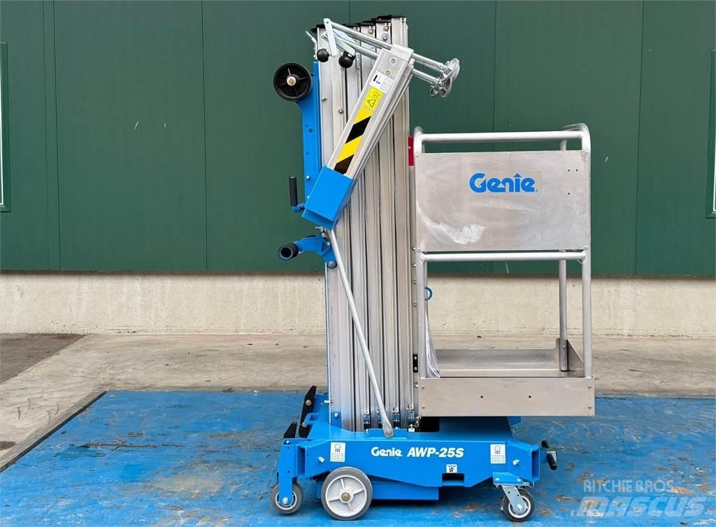 Genie AWP-25S AC Ostali kranovi i platforme