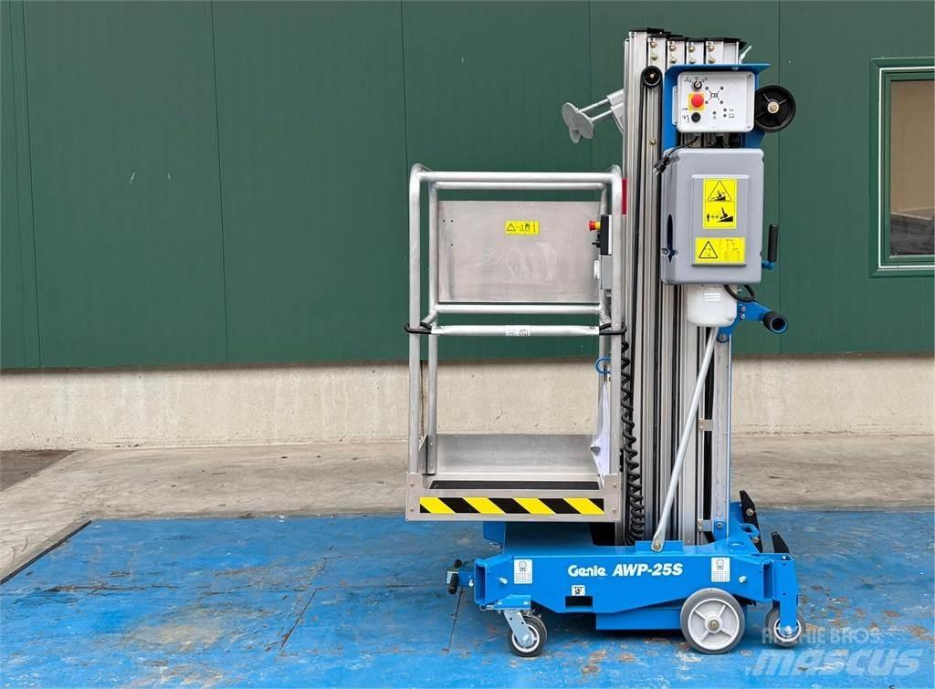 Genie AWP-25S AC Ostali kranovi i platforme