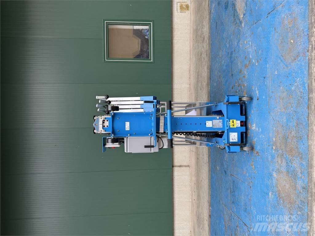 Genie AWP-25S AC Ostali kranovi i platforme