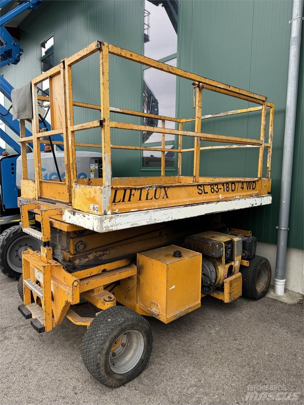 Liftlux SL83-18D/4WD Makazaste platforme