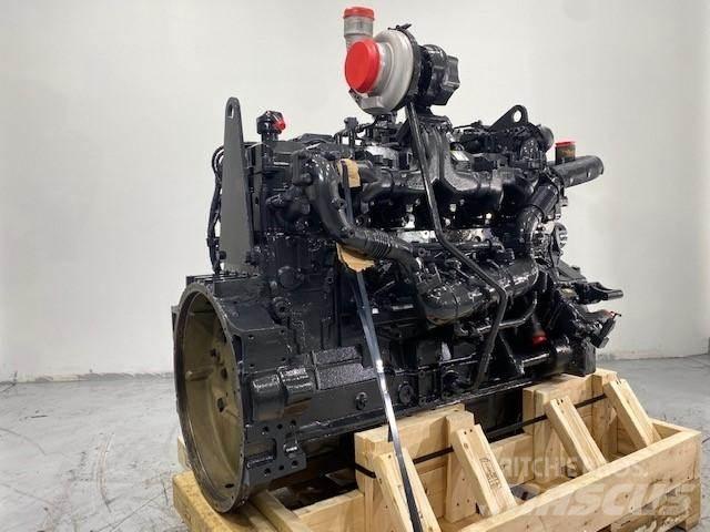 Komatsu SAA6D125E-5 Motori za građevinarstvo