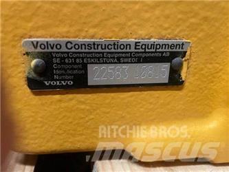 Volvo G990 Transmisija