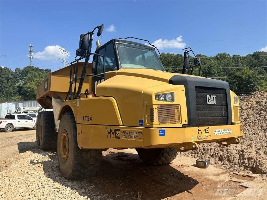 CAT 745C Zglobni damperi