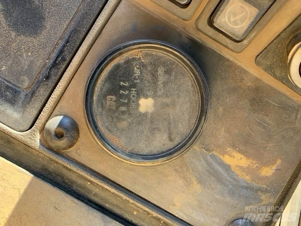 CAT 953B Ostalo za građevinarstvo