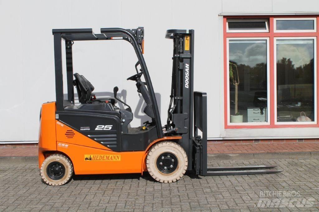 Doosan B25NS Električni viljuškari
