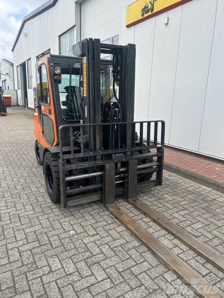 Doosan D45SC-5 Dizelski viljuškari