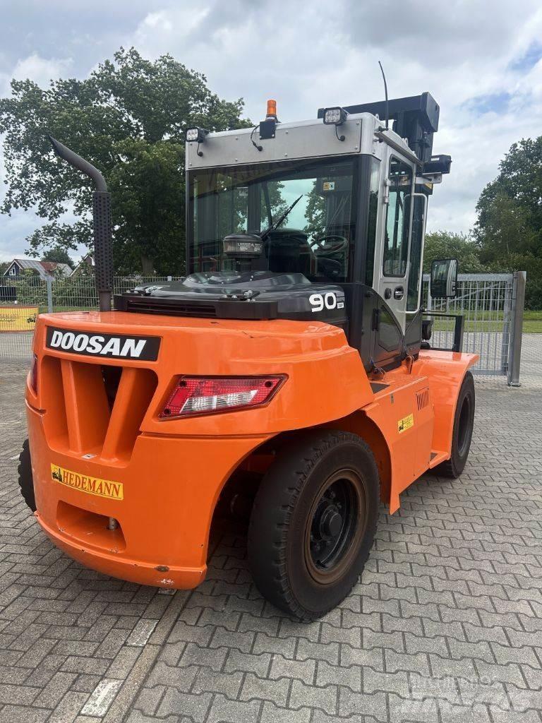 Doosan D90S-7 Dizelski viljuškari