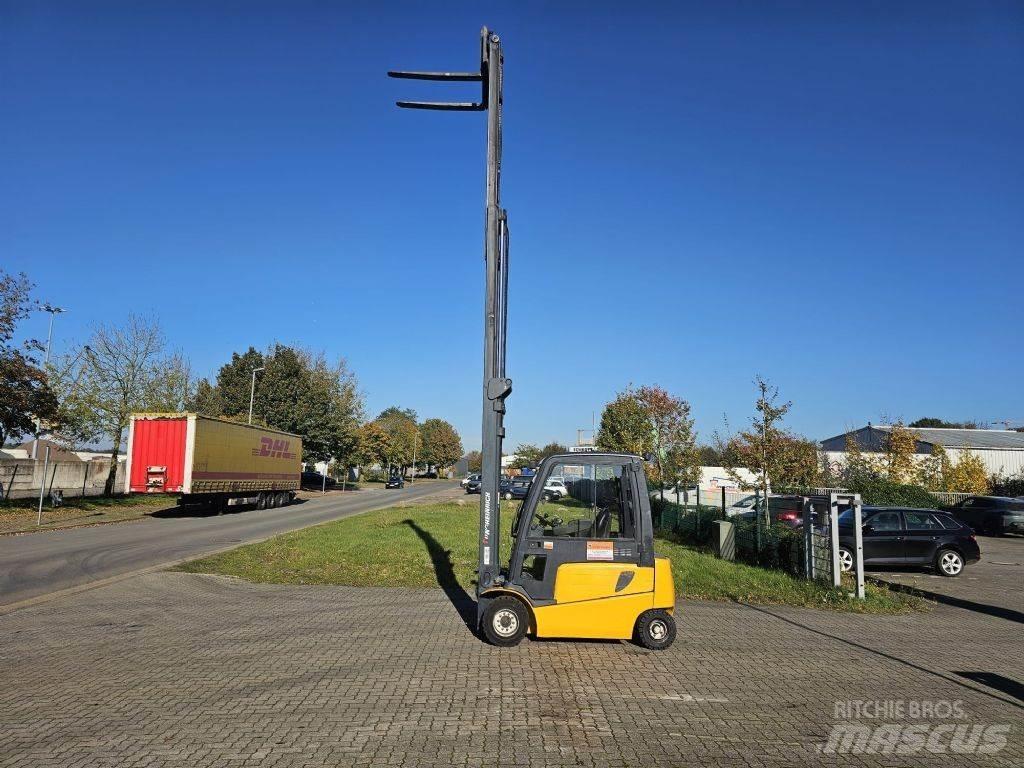 Jungheinrich EFG430 Električni viljuškari