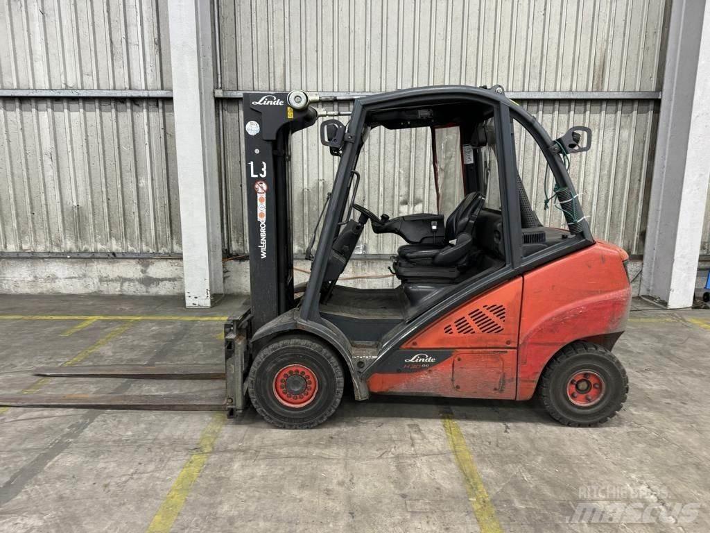 Linde H30D-02 Dizelski viljuškari
