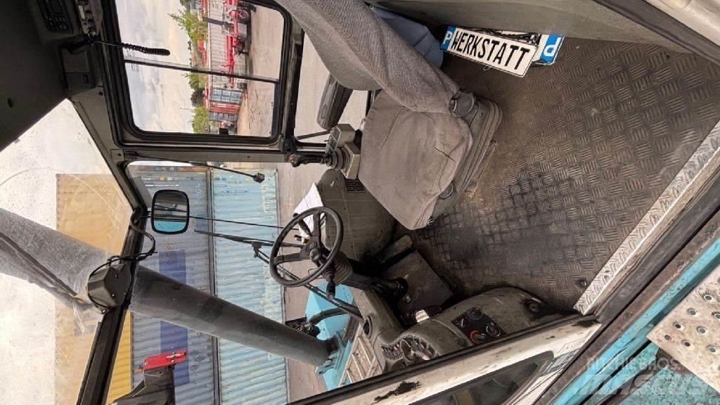 SMV SC4127TA5 Dohvatni viljuškari