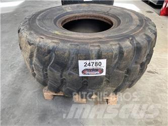  23.5xR25 Bridgestone dæk Gume, točkovi i felne