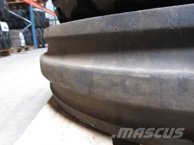  7.50-18 Goodyear dæk - 1 stk. Gume, točkovi i felne