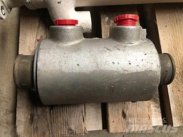 Bowman CT8849 Oliekøler Ostalo za građevinarstvo