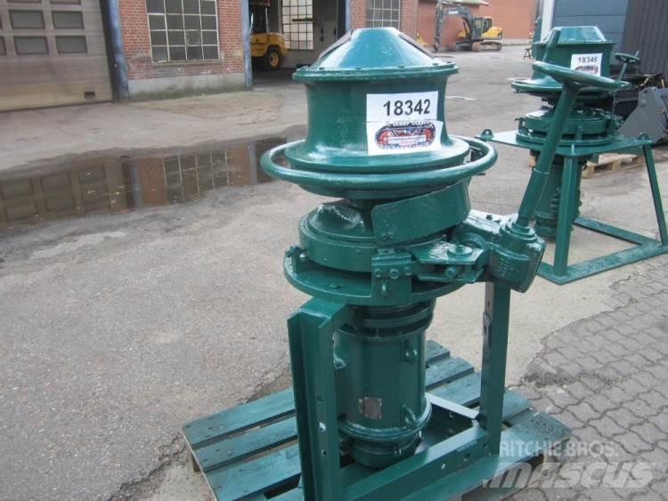  Capstan spil VEB 1AVSP2 Utovorne dizalice, vitla i liftovi za materijal