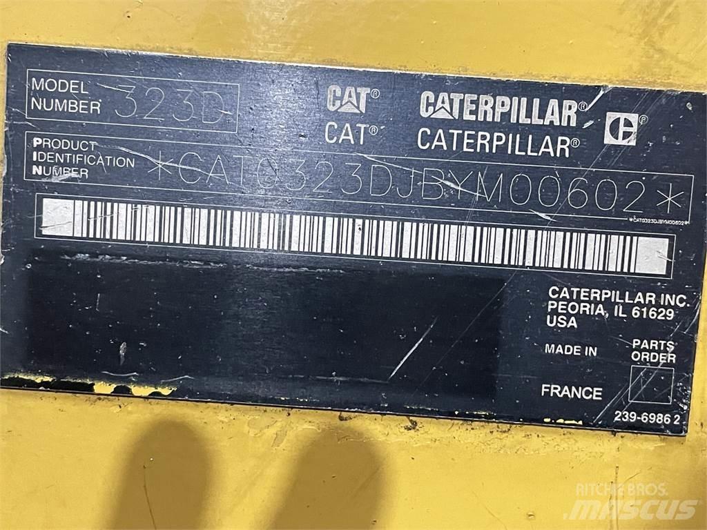 CAT 323D monobom Ostale komponente za građevinarstvo