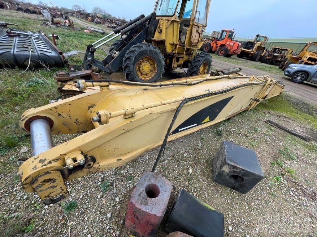 CAT 330B monobom Ostale komponente za građevinarstvo