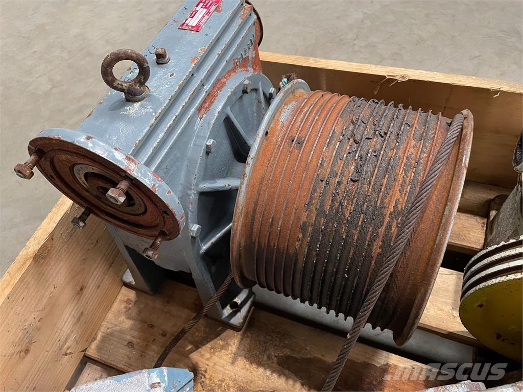  Diverse gear og gearmotor Motori za građevinarstvo