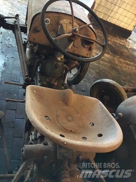 Ferguson traktor, Benzin Ostalo za građevinarstvo