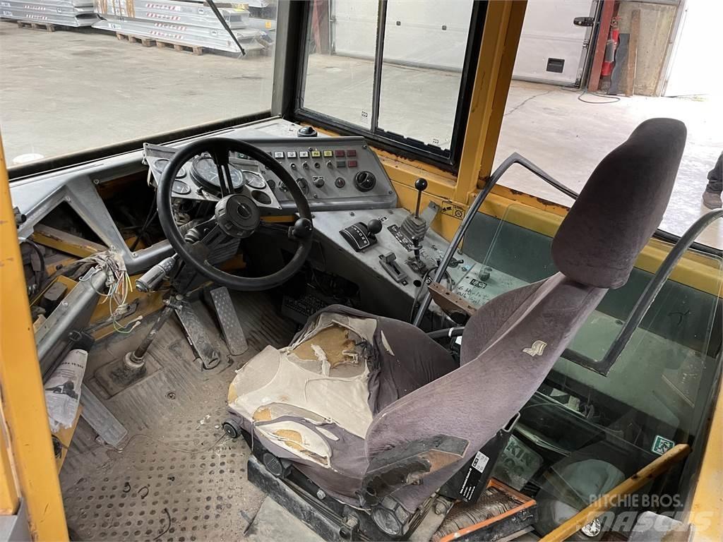  Førerhus ex. Volvo A25C Ostale komponente za građevinarstvo