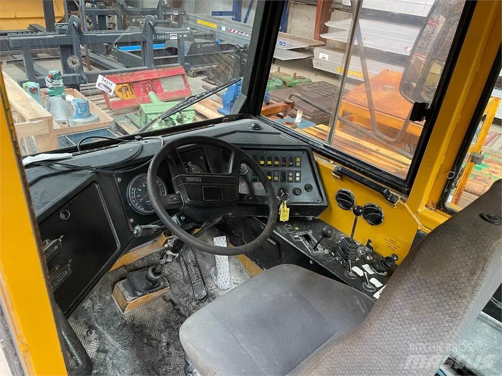  Førerhus ex. Volvo A35 Ostale komponente za građevinarstvo