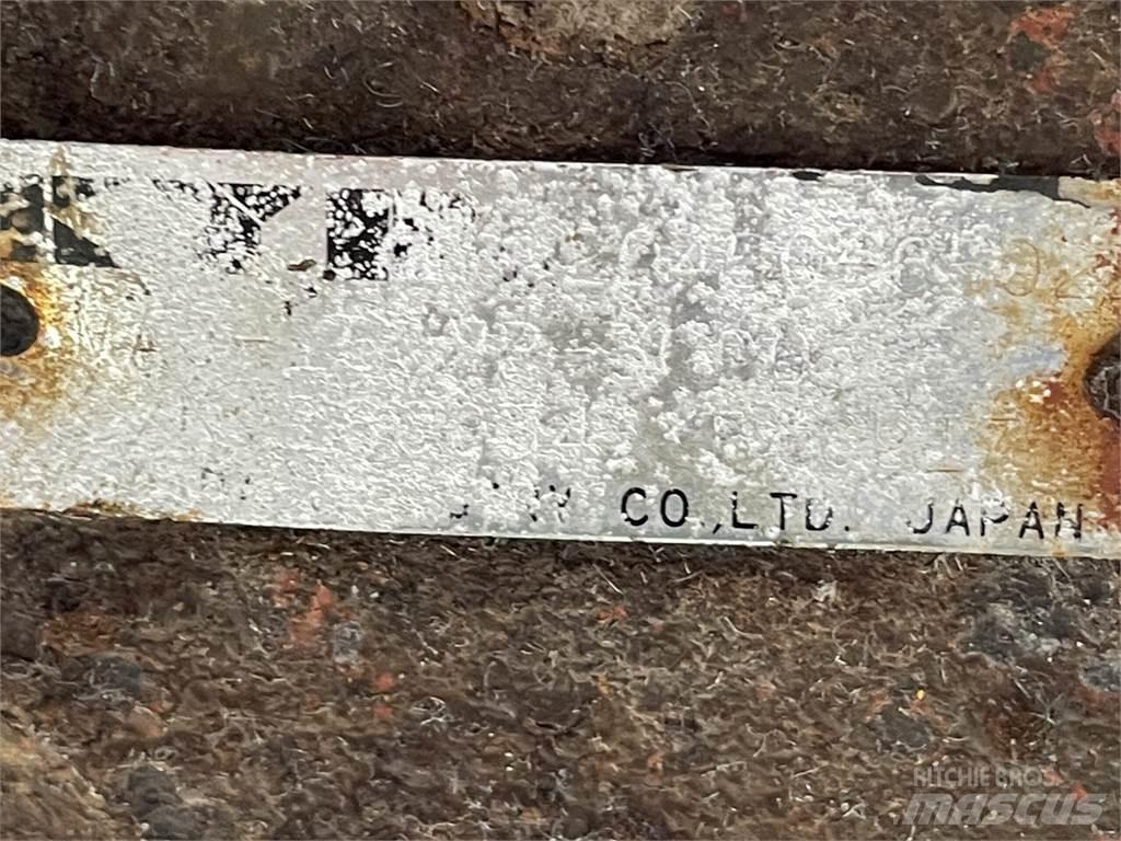  JCB200LC Køregear Transmisija