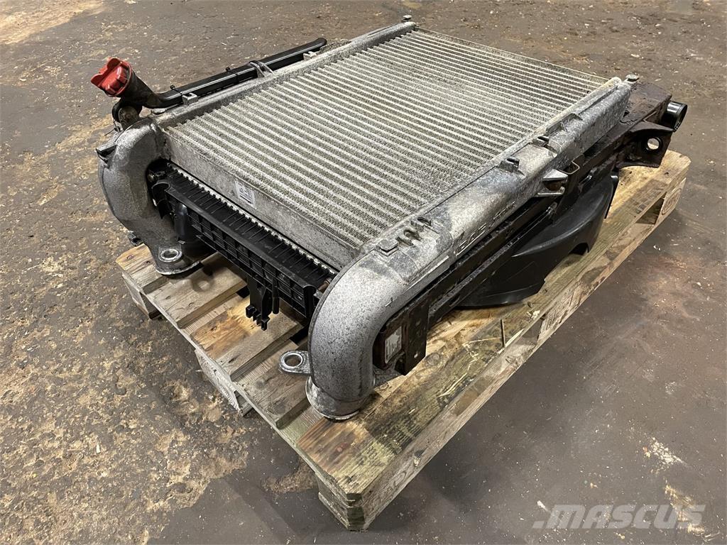  Køler ex. DAF truck Motori za građevinarstvo