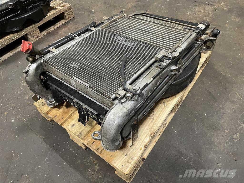  Køler ex. DAF truck Motori za građevinarstvo