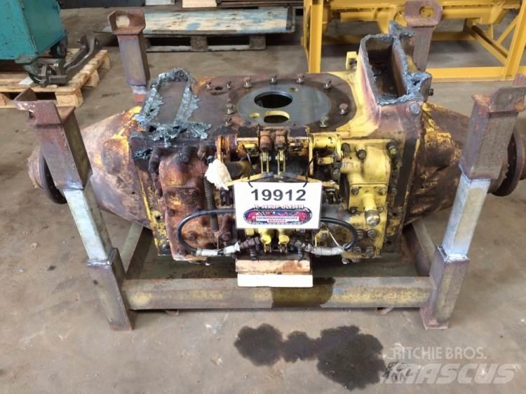 Komatsu D37P-5 Køregear Transmisija