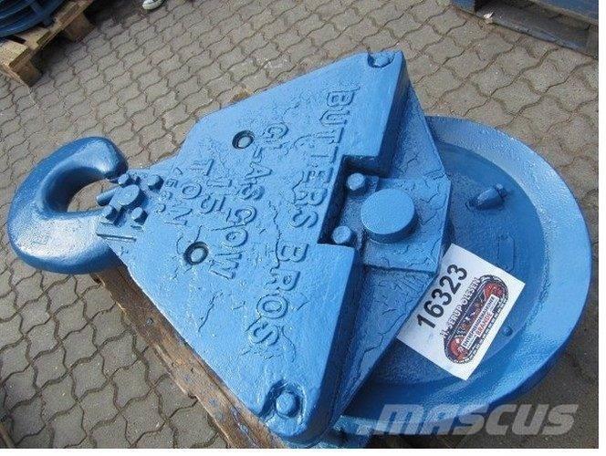  Krankrog - 15 ton Delovi i oprema za kran