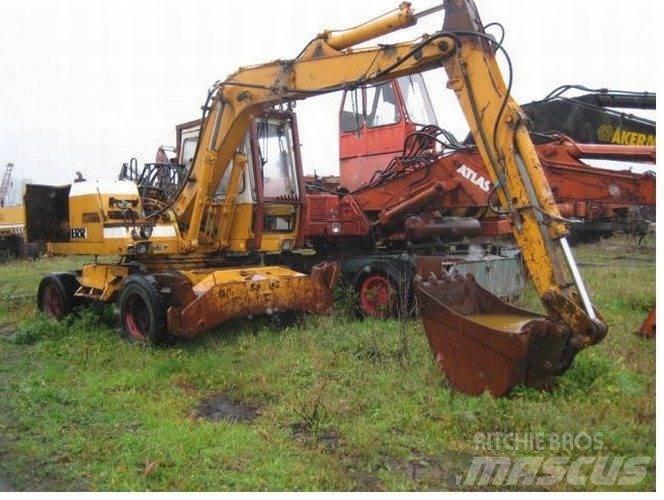 Liebherr A902 til ophug Bageri guseničari