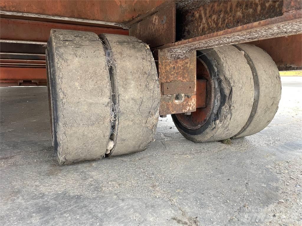 Mafi trailer 20ft - 25 ton Poluprikolice labudice