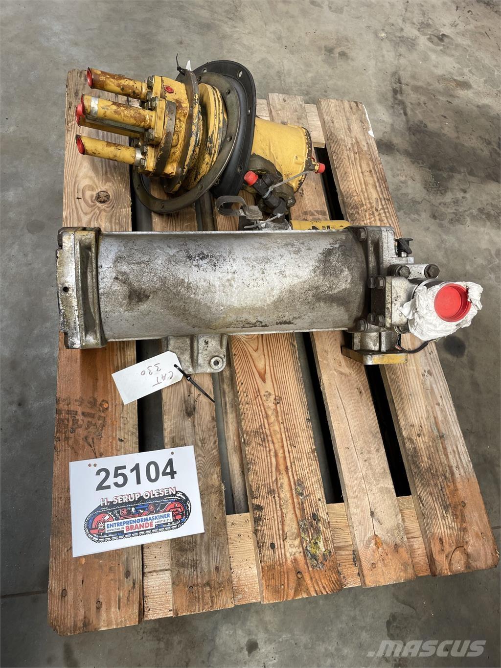  Motoroliekøler ex. Cat 330B Motori za građevinarstvo