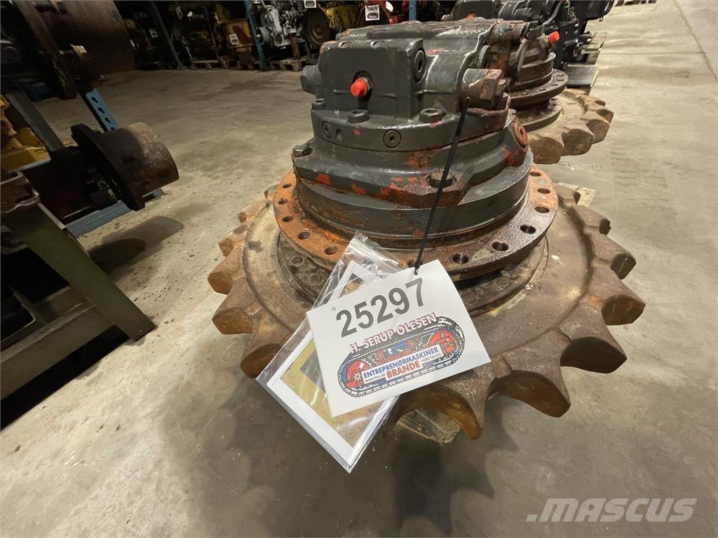 New Holland E485B Køregear Transmisija