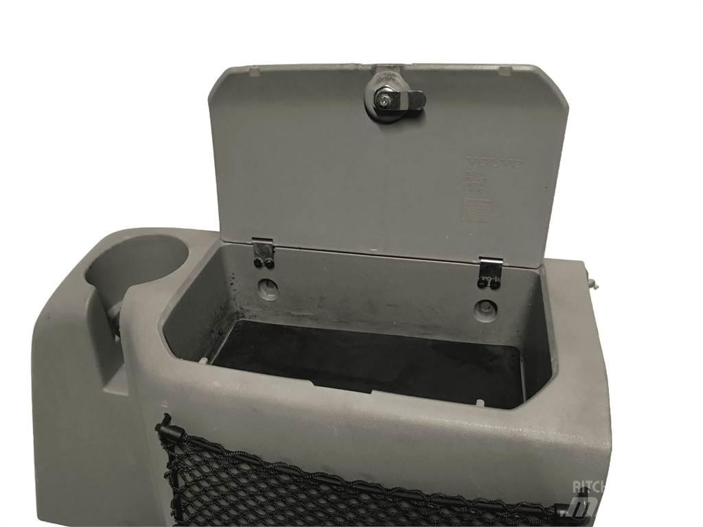  Sidepanel højre, L90H Volvo Ostale komponente za građevinarstvo