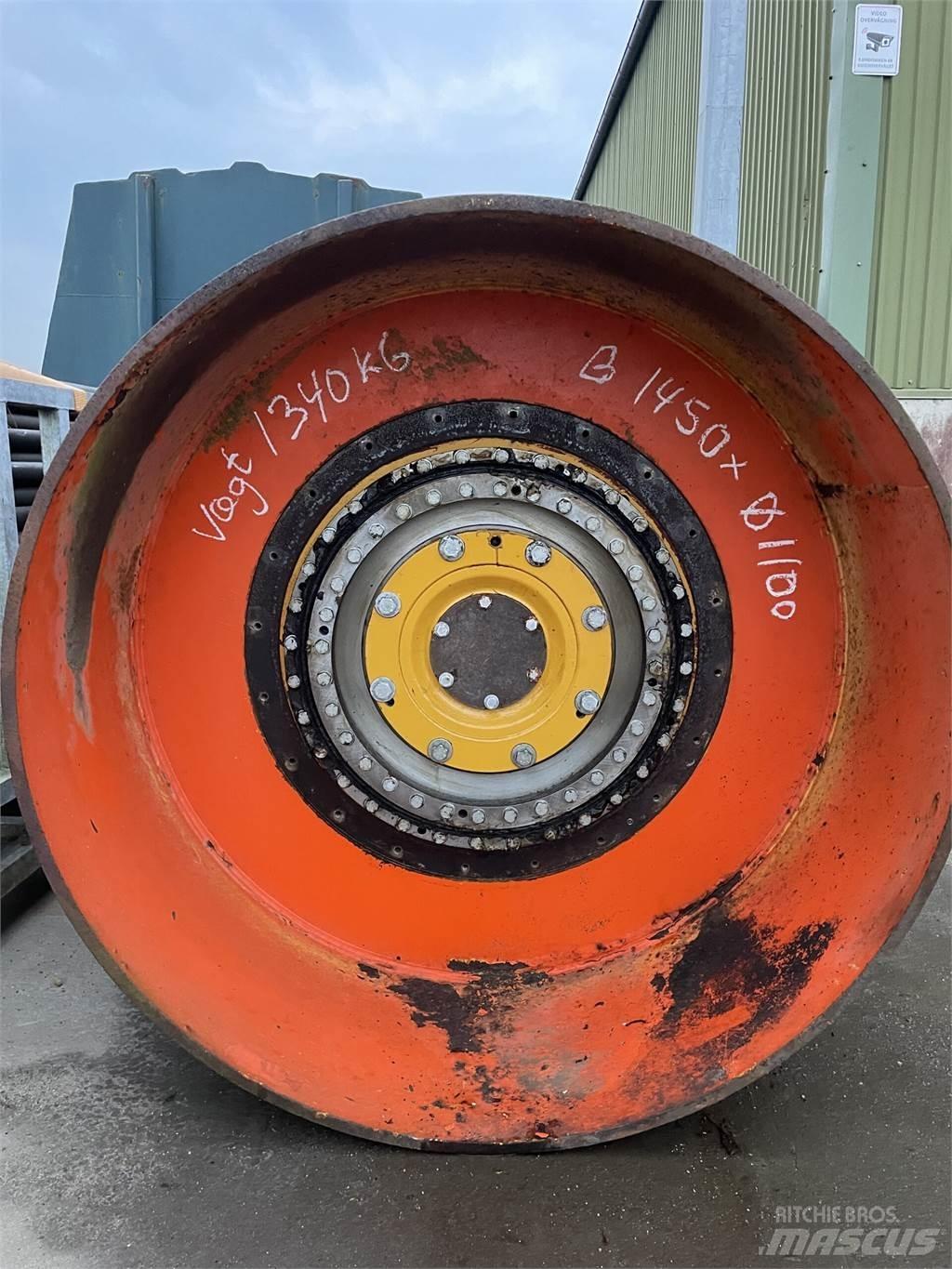  Trommel ex. Dynapac CC232 Valjci sa duplim bubnjem