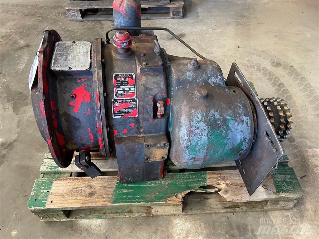  Twin Disc Model 6-C-1502-1 Transmisija